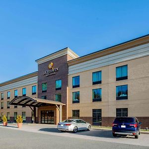 La Quinta Inn & Suites Bel Air I-95 Exit 77A